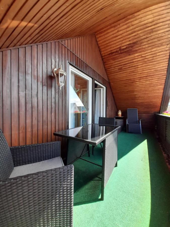 Ferienwohnung Mit Loggia ヴァールシュタイン エクステリア 写真